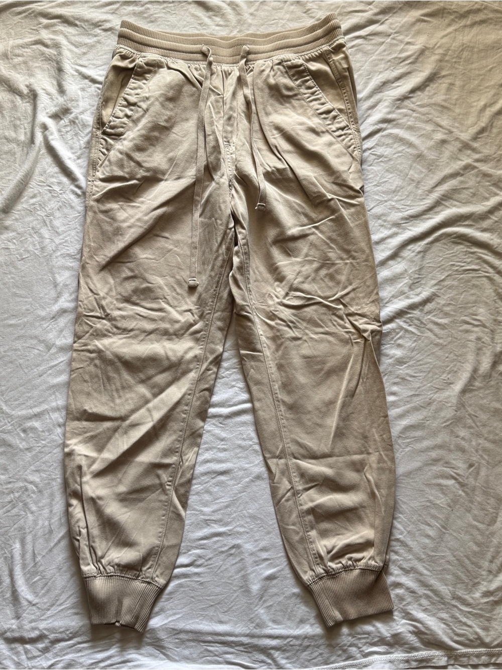GAP Girlfriend Jogger Pants Women’s Size S Beige Khaki Casual Cotton Drawstring